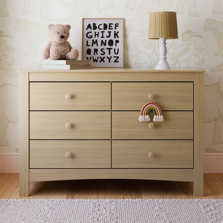 Dressers & Chests
